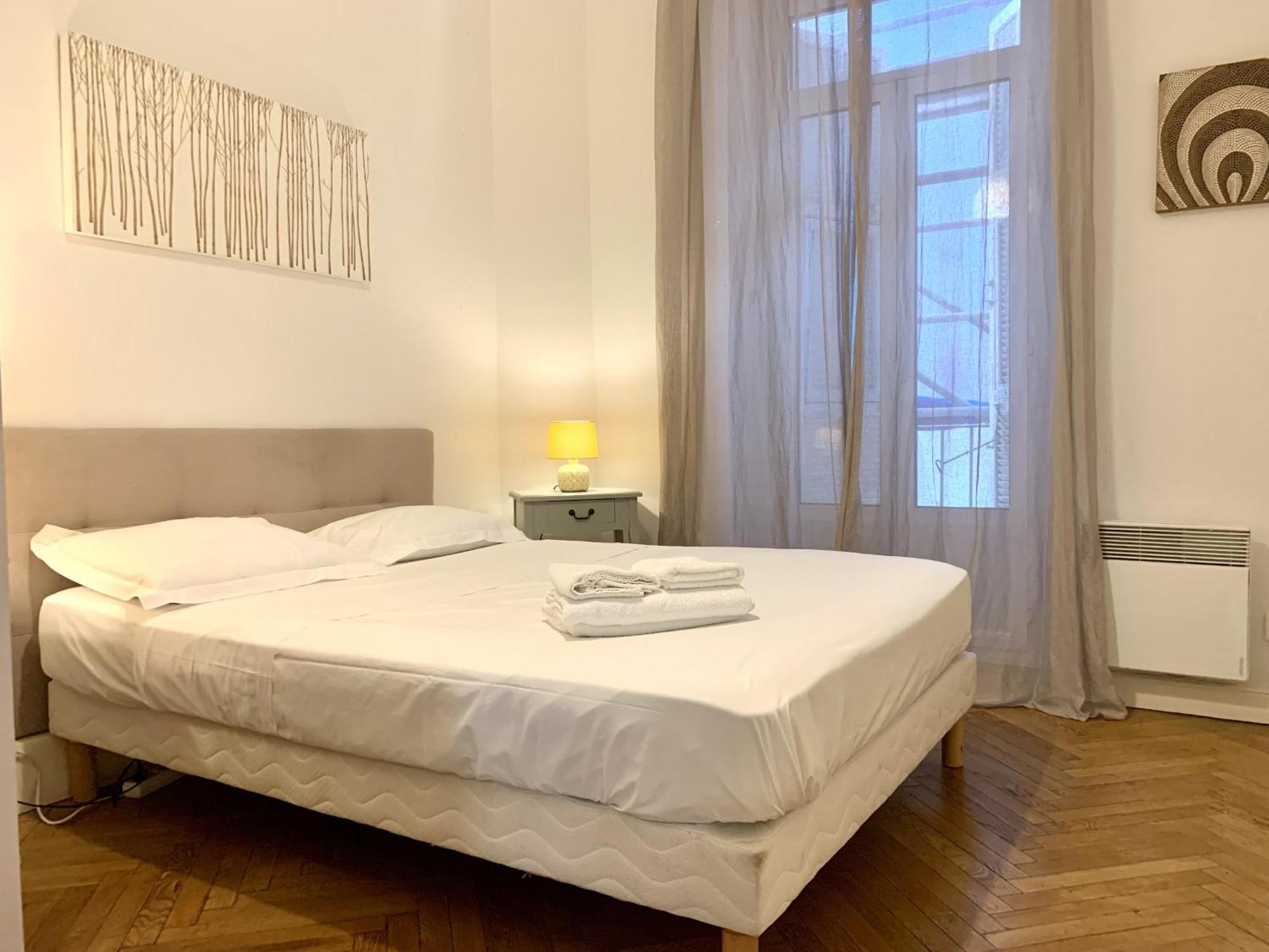 Aparthotel Riviera - 2 Minutes De La Plage - Exceptionnel 2 Chambres Ac - Balcon Meyerbeer 1 니스 외부 사진